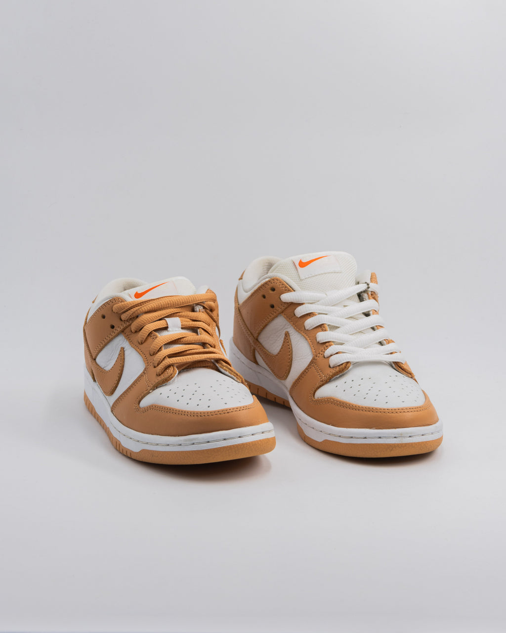 Nike Dunk SB Low Pro ISO Light Cognac
