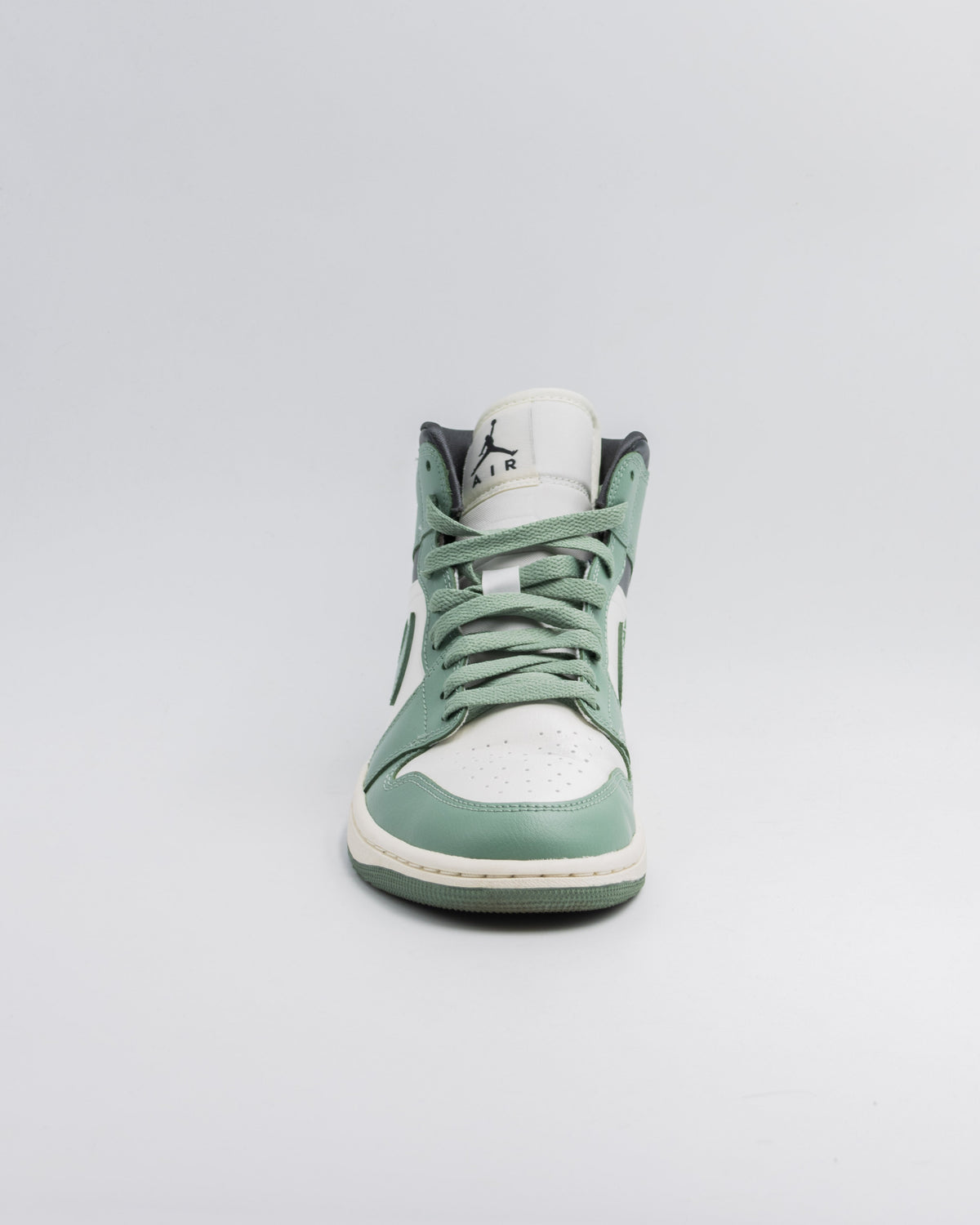 Jordan Air Jordan 1 Mid Jade Smoke