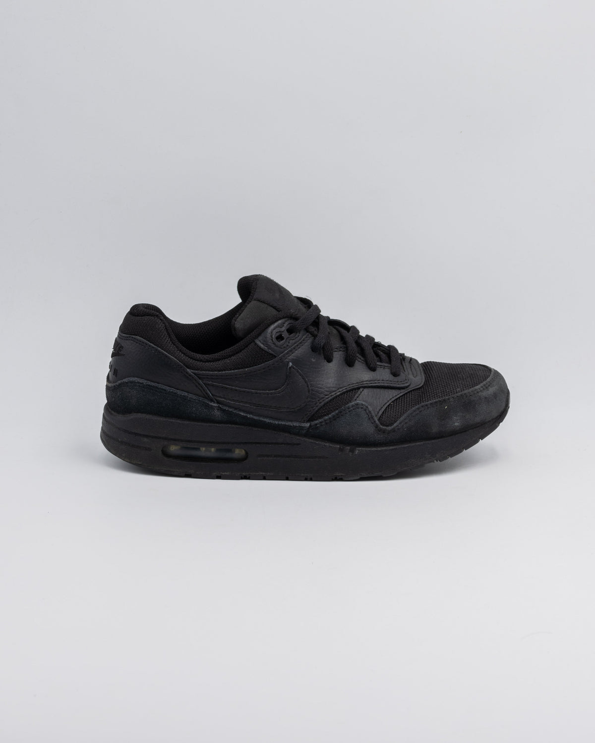 Air Max 1 "Triple Black"