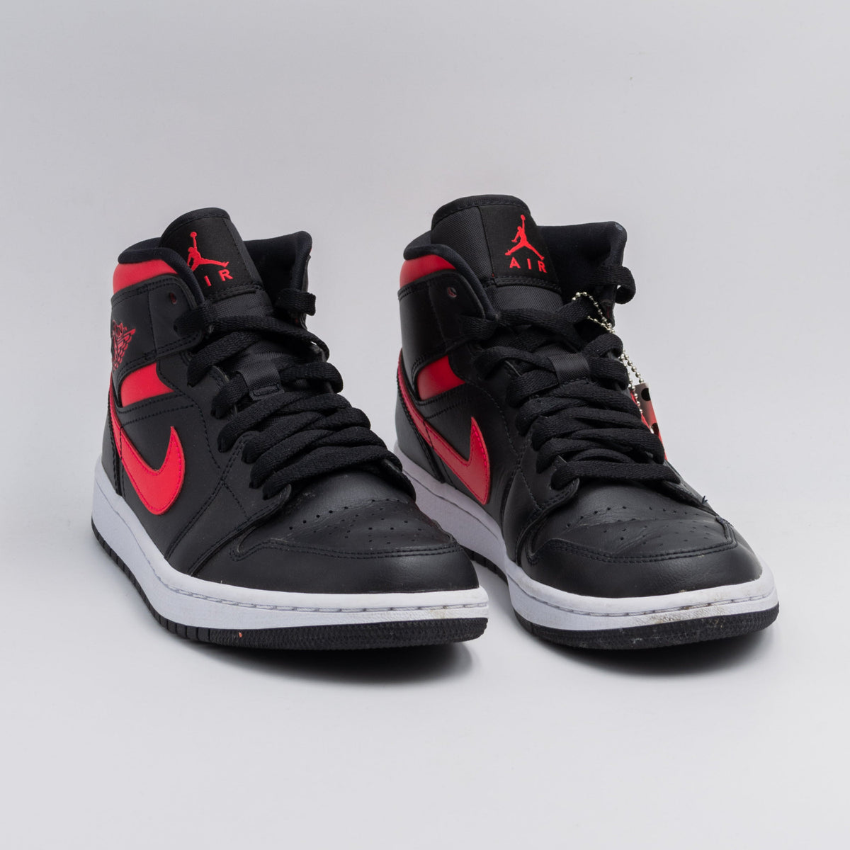 Air Jordan 1 Mid Black Siren Red