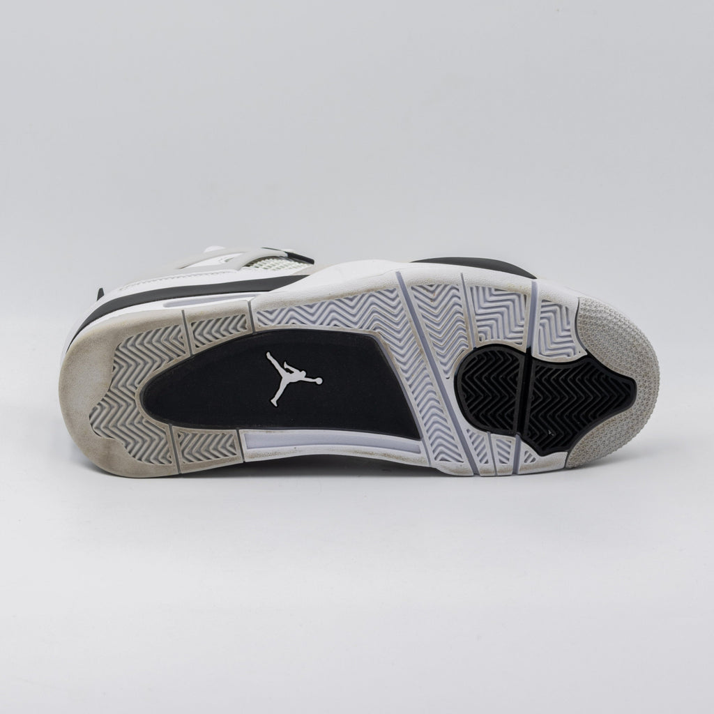 Air Jordan 4 Retro Military Black