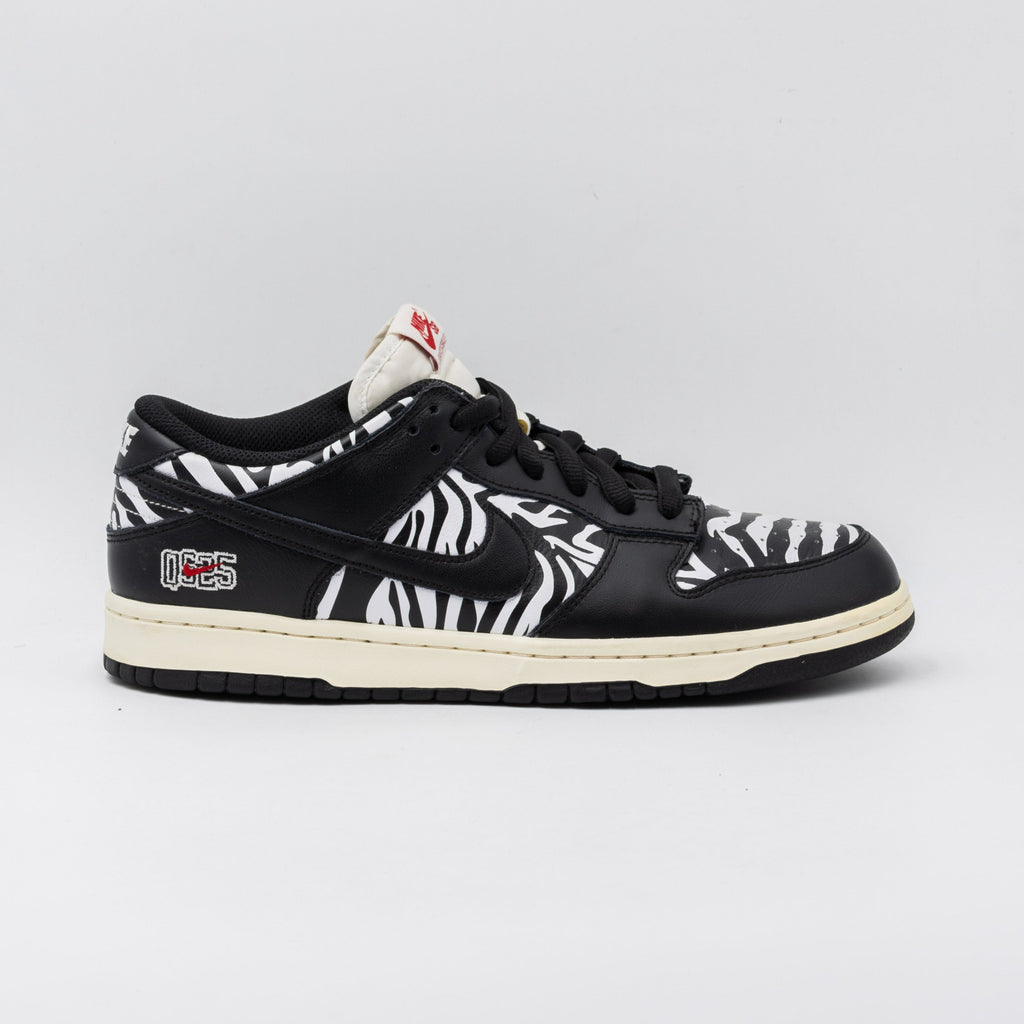 Nike Dunk SB Low OG QS Quartersnacks Zebra