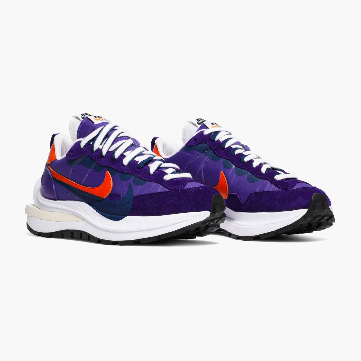 Nike Vaporwaffle sacai Dark Iris