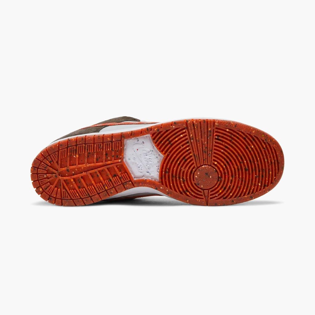 Nike Dunk SB Low Crushed D.C.