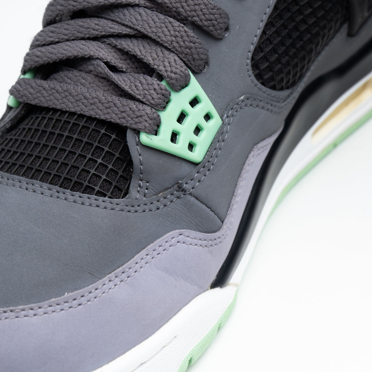 Air Jordan 4 Glow