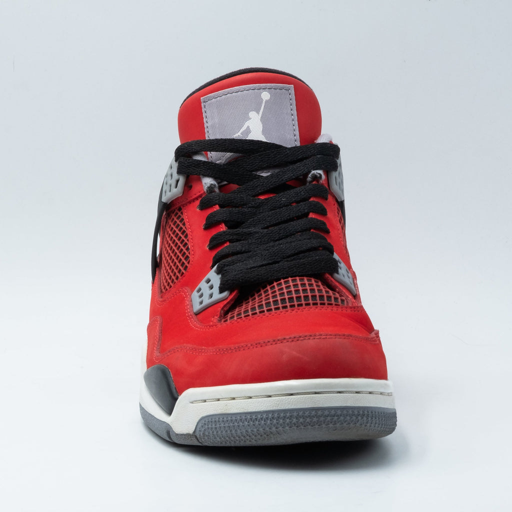 Air Jordan 4 Retro Toro Bravo