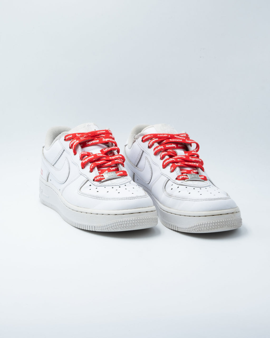 Nike Air Force 1 Low Supreme White