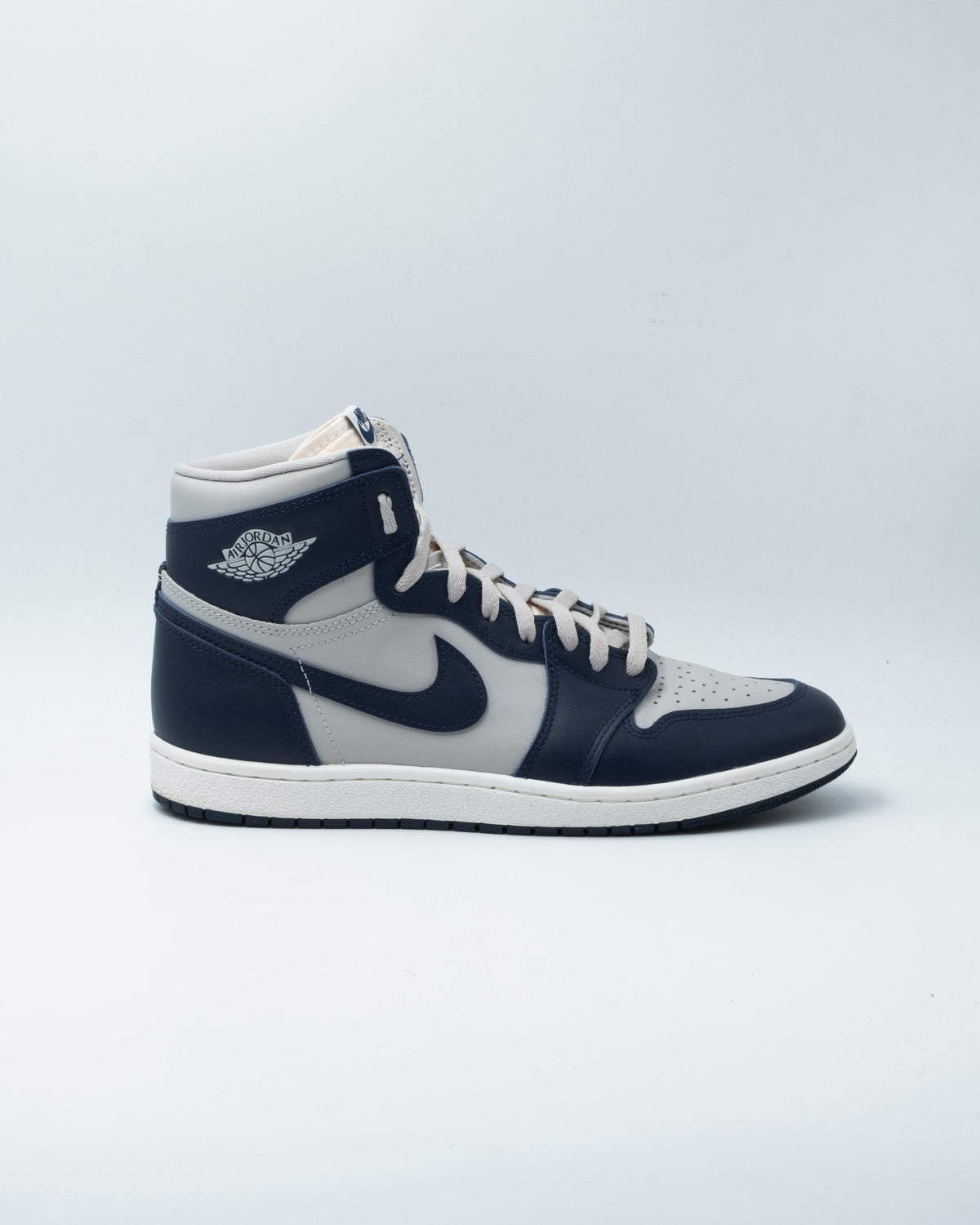 Air Jordan 1 Retro High 85 Georgetown
