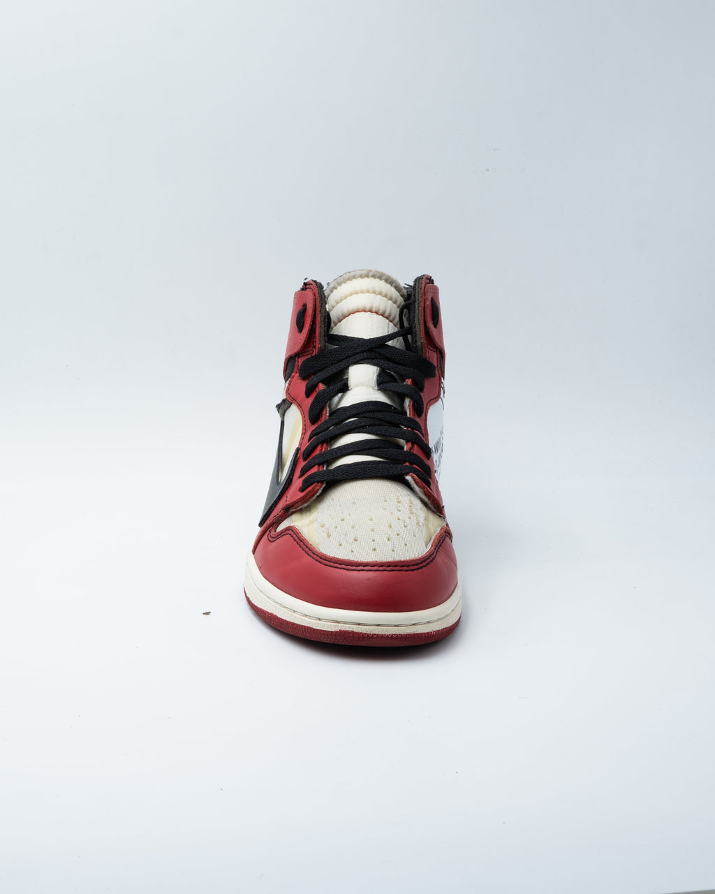 Air Jordan 1 Retro High Off-White Chicago