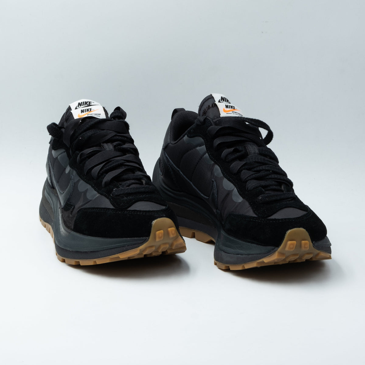 Nike Vaporwaffle sacai Black Gum