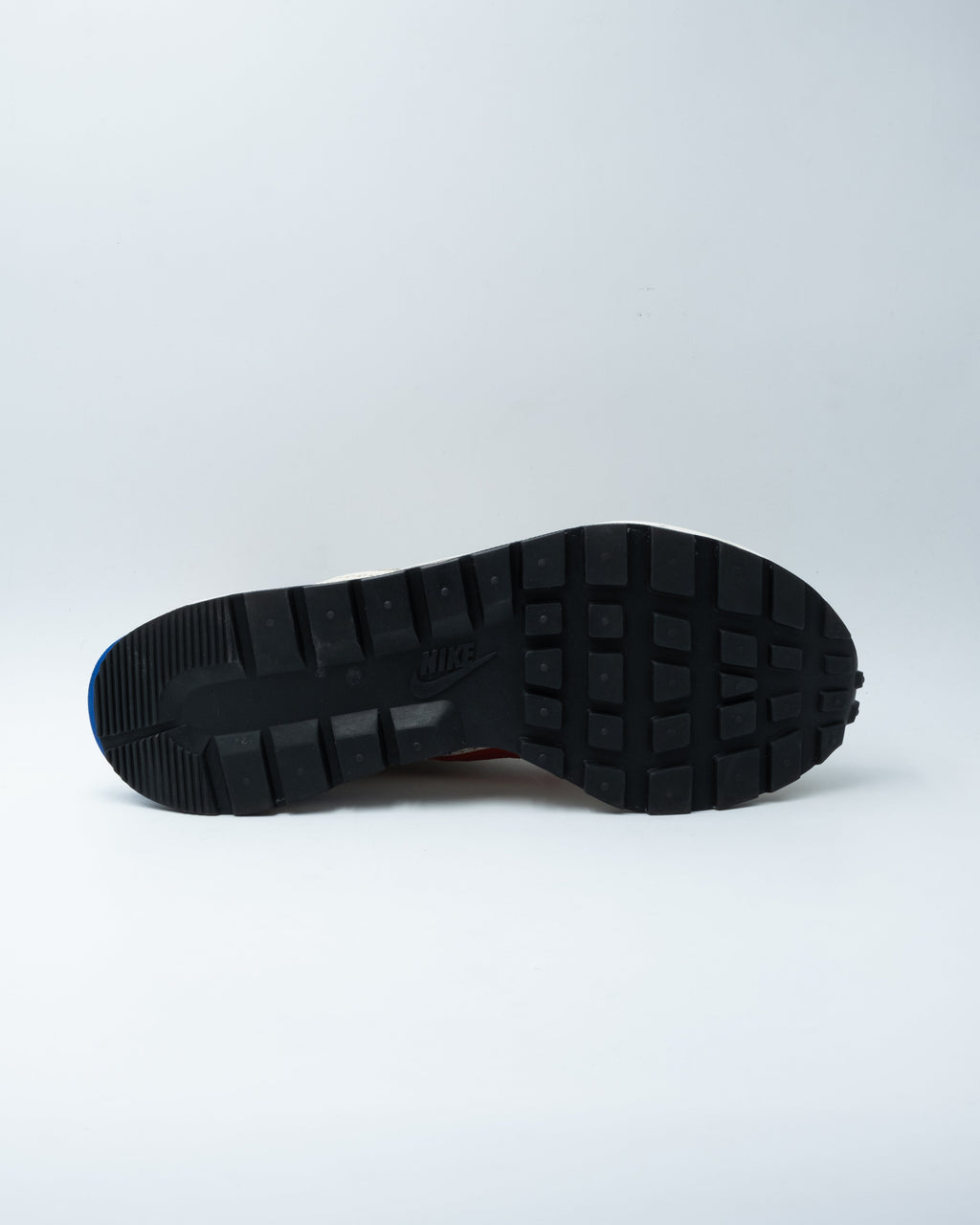 Nike Vaporwaffle sacai Sport Fuchsia Game Royal