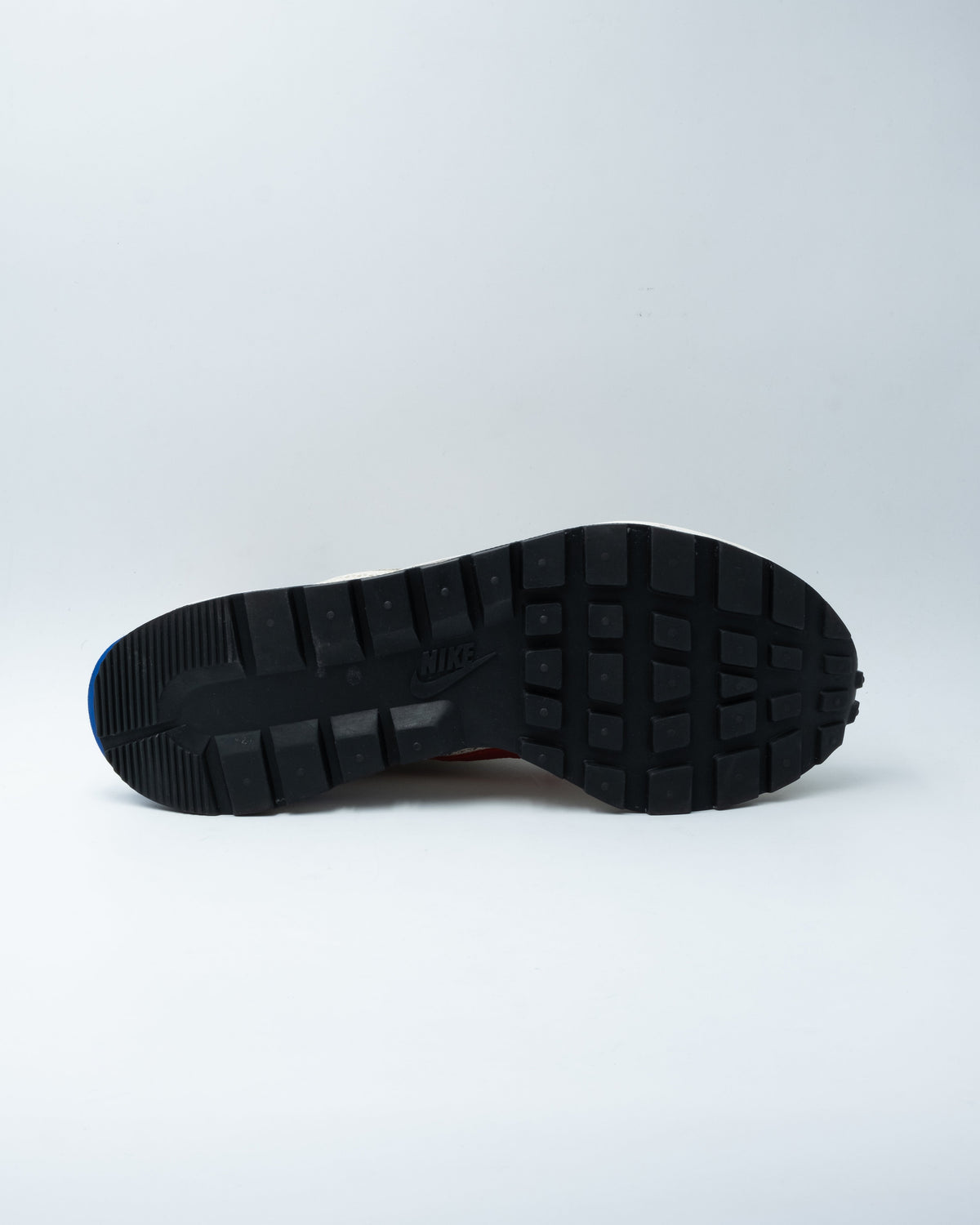 Nike Vaporwaffle sacai Sport Fuchsia Game Royal