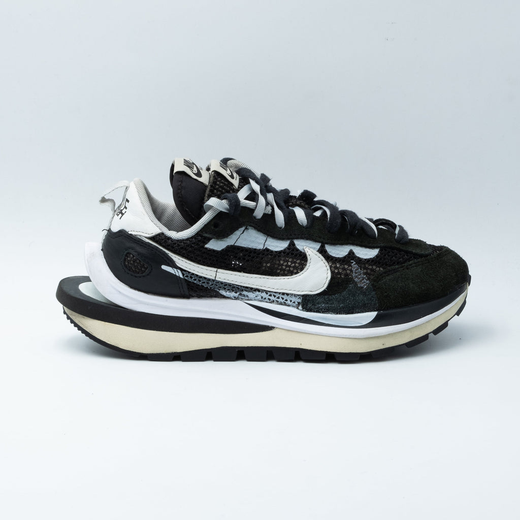 Nike Vaporwaffle Sacai Black White