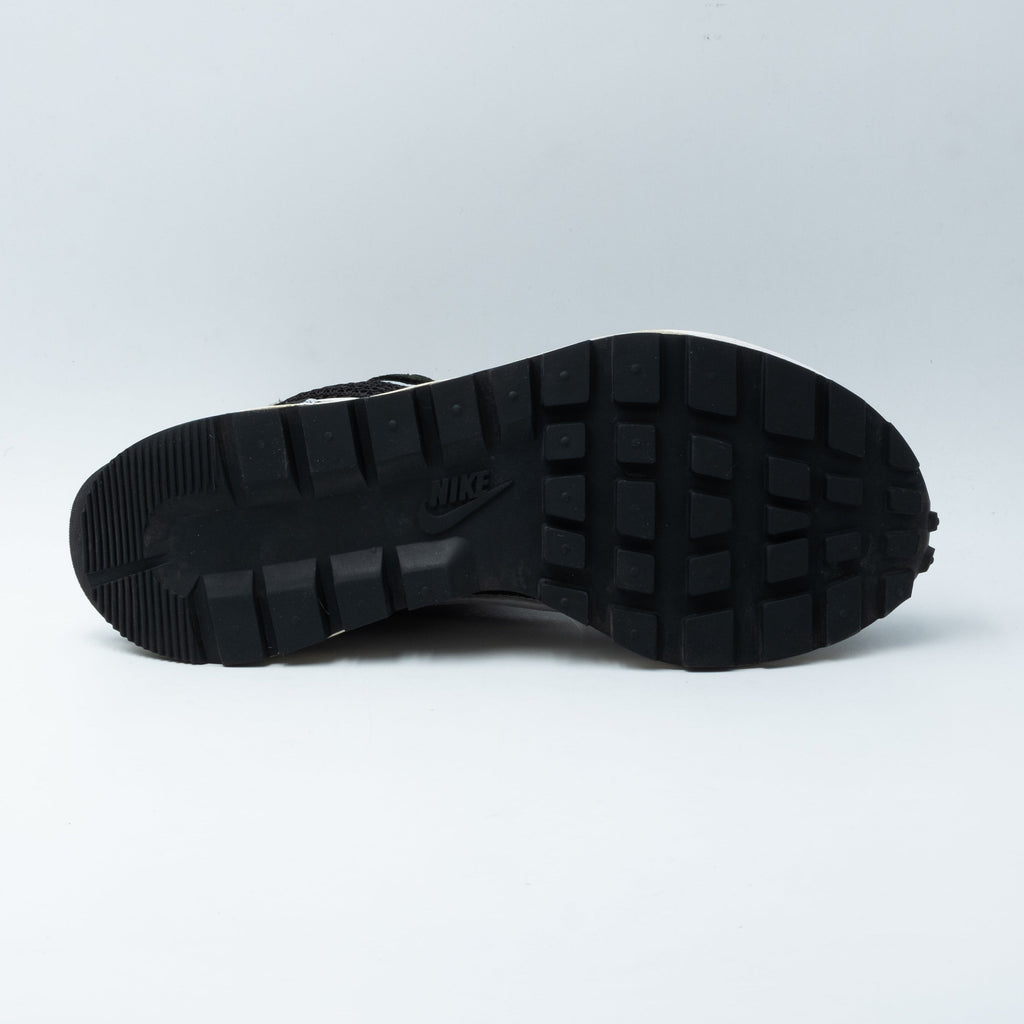 Nike Vaporwaffle Sacai Black White