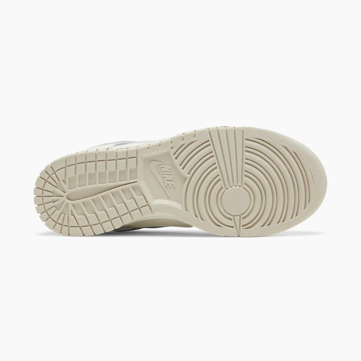 Nike Dunk Low ESS Sail Oxygen Purple