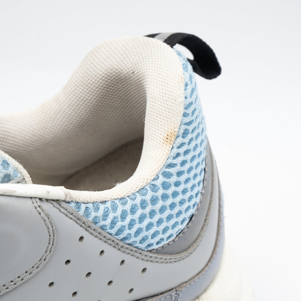 Dior B22 White Blue