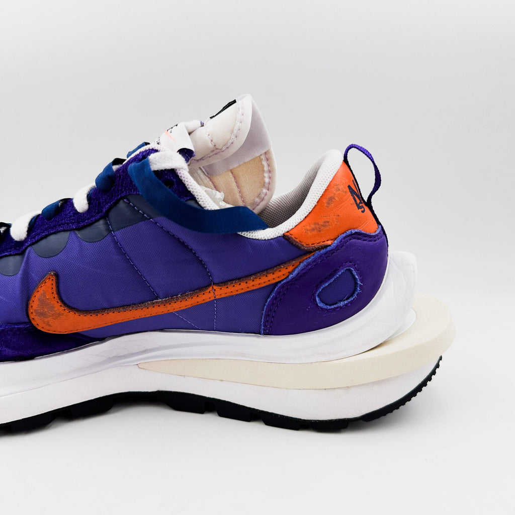Nike Vaporwaffle sacai Dark Iris
