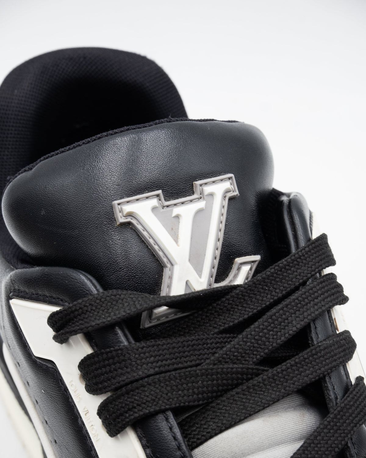 Louis Vuitton LV Trainer Black Grey