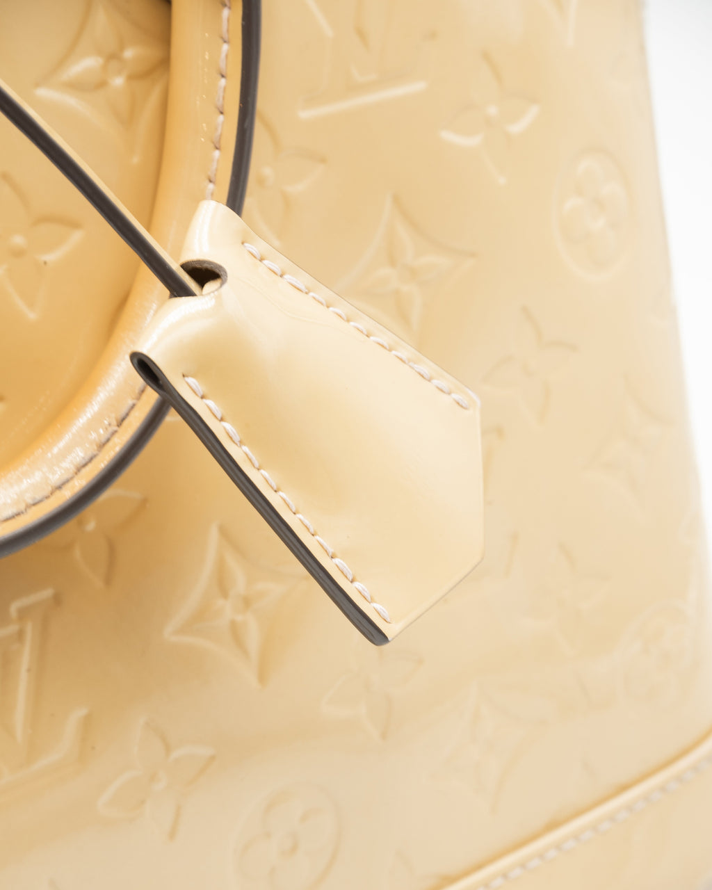 Louis Vuitton Sac à main - Alma Monogram - Vernis Yellow