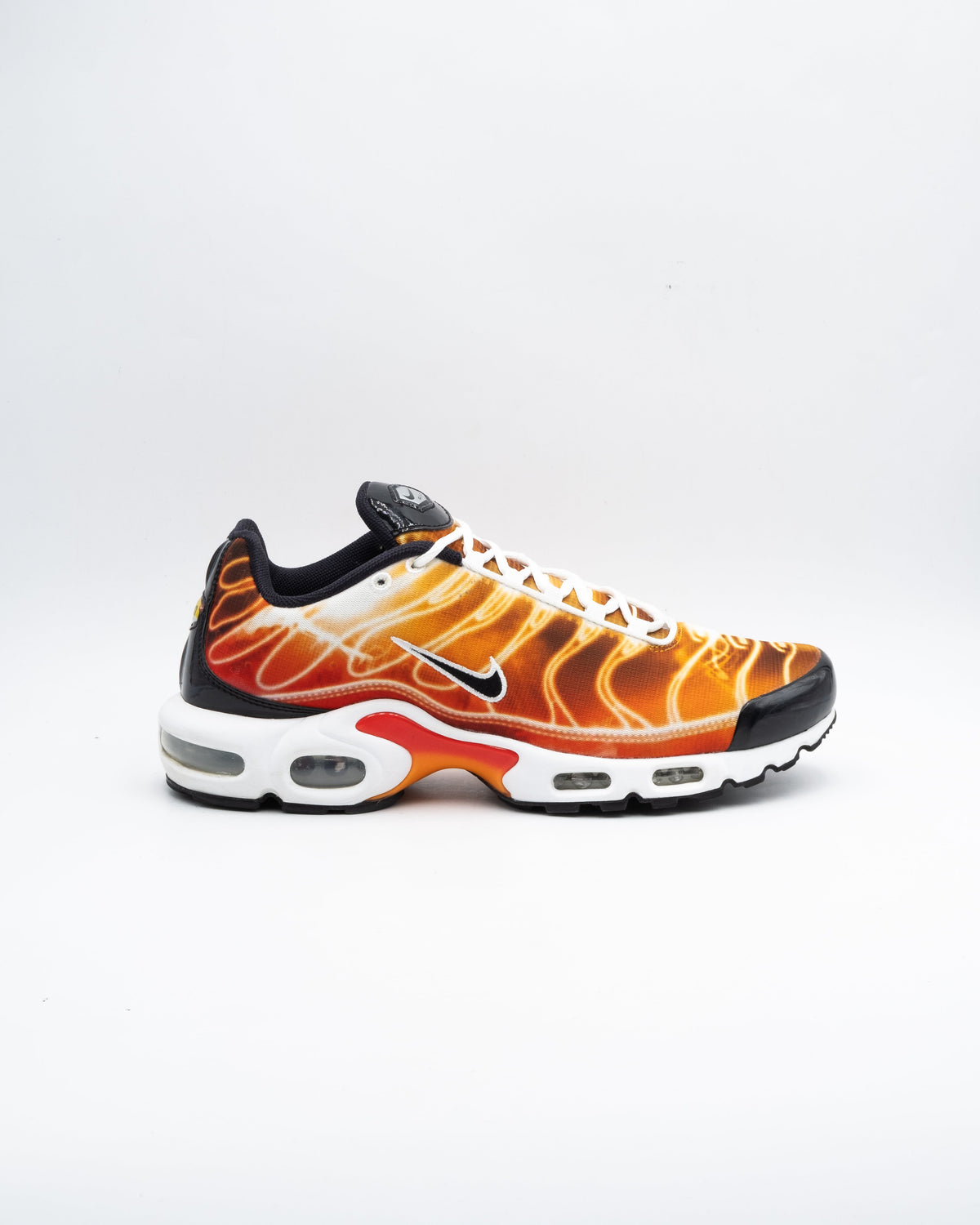 Nike Air Max Plus Light Photography