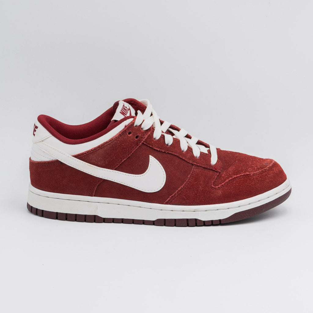 Nike DUNK LOW TEAM RED