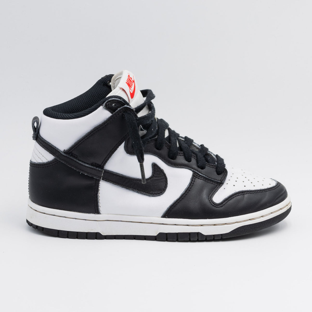 Nike Dunk High Panda