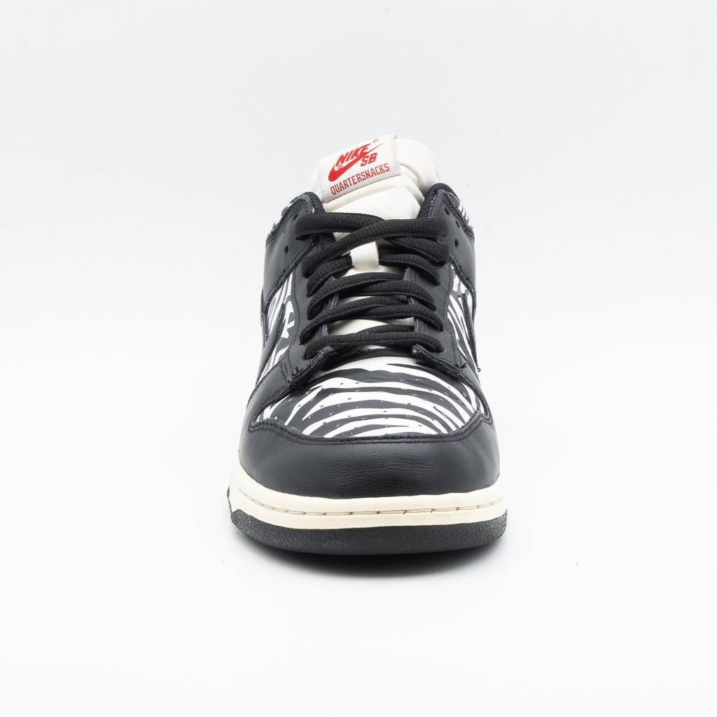 Nike Dunk SB Low OG QS Quartersnacks Zebra