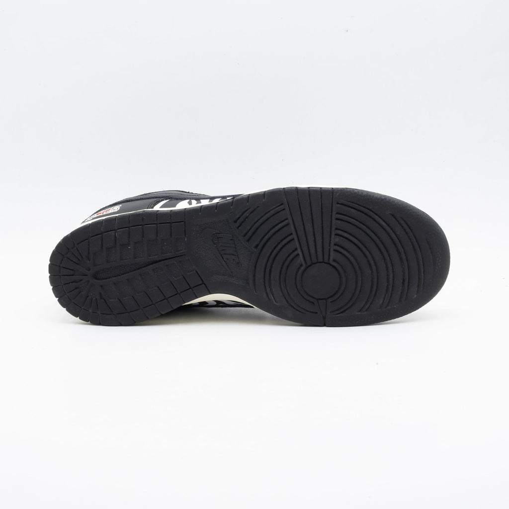Nike Dunk SB Low OG QS Quartersnacks Zebra