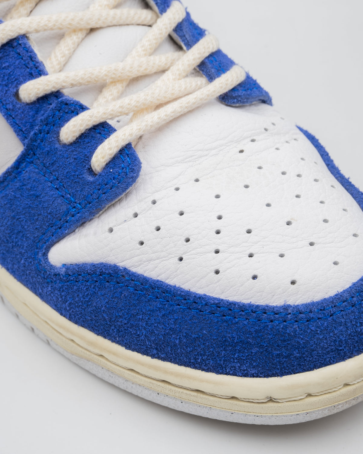 Nike Dunk SB Low Pro Fly Streetwear Gardenia
