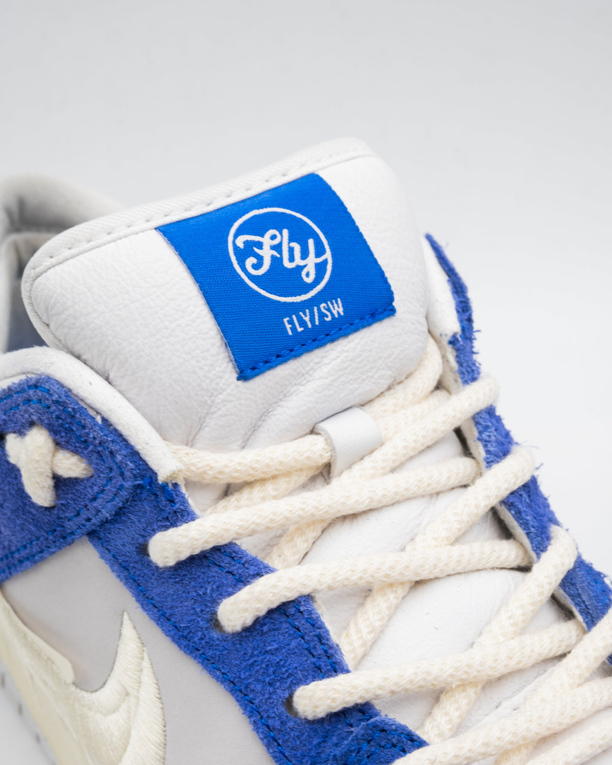 Nike Dunk SB Low Pro Fly Streetwear Gardenia