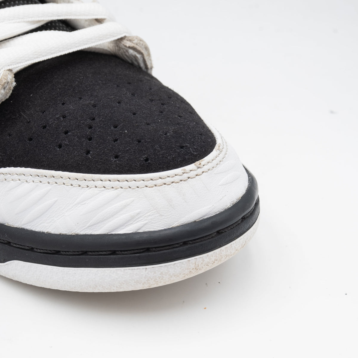 Nike Dunk SB Low TIGHTBOOTH