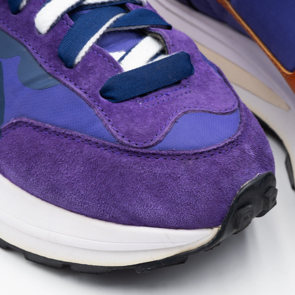 Nike Vaporwaffle sacai Dark Iris