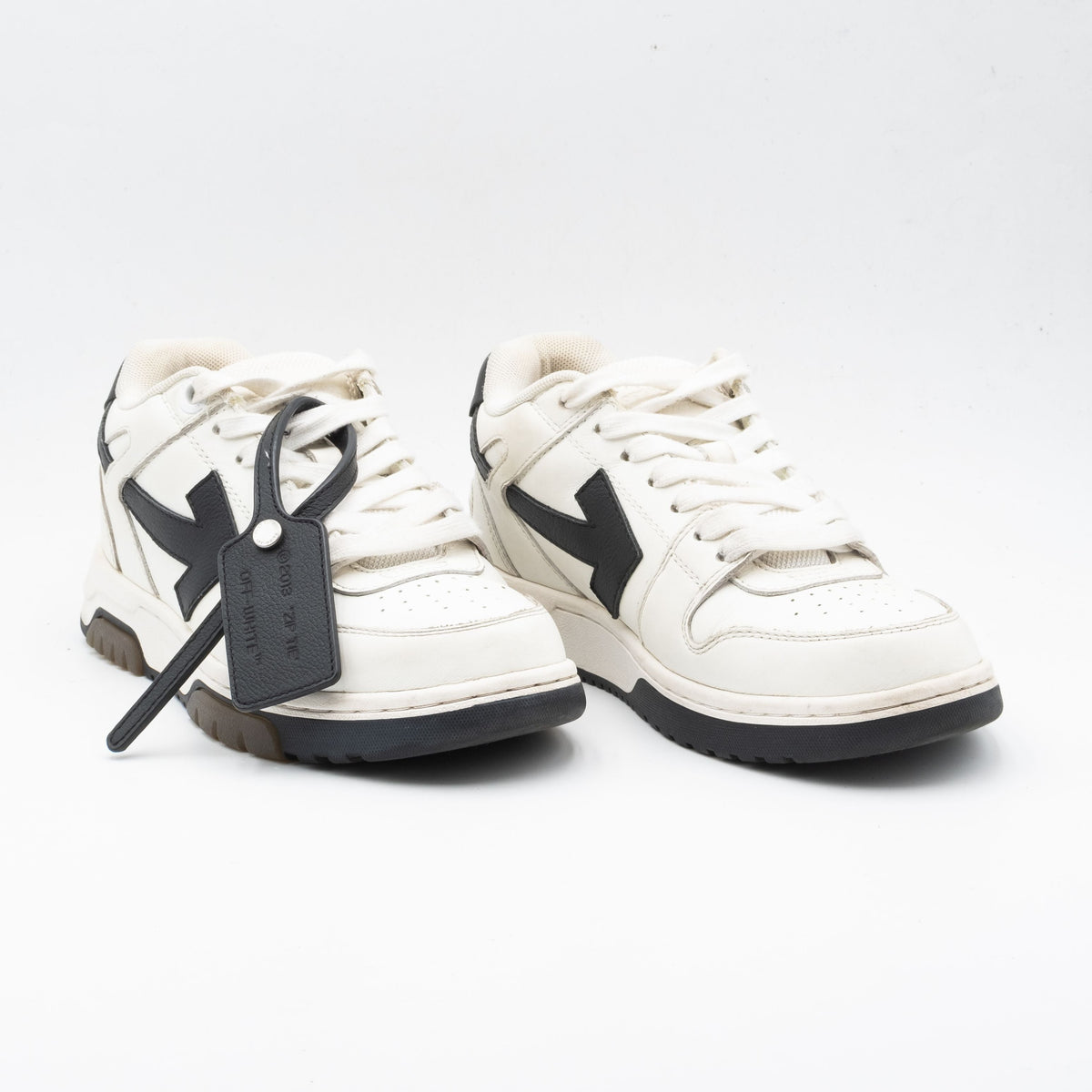 Off-White Out Of Office OOO Low Tops Black White Blue