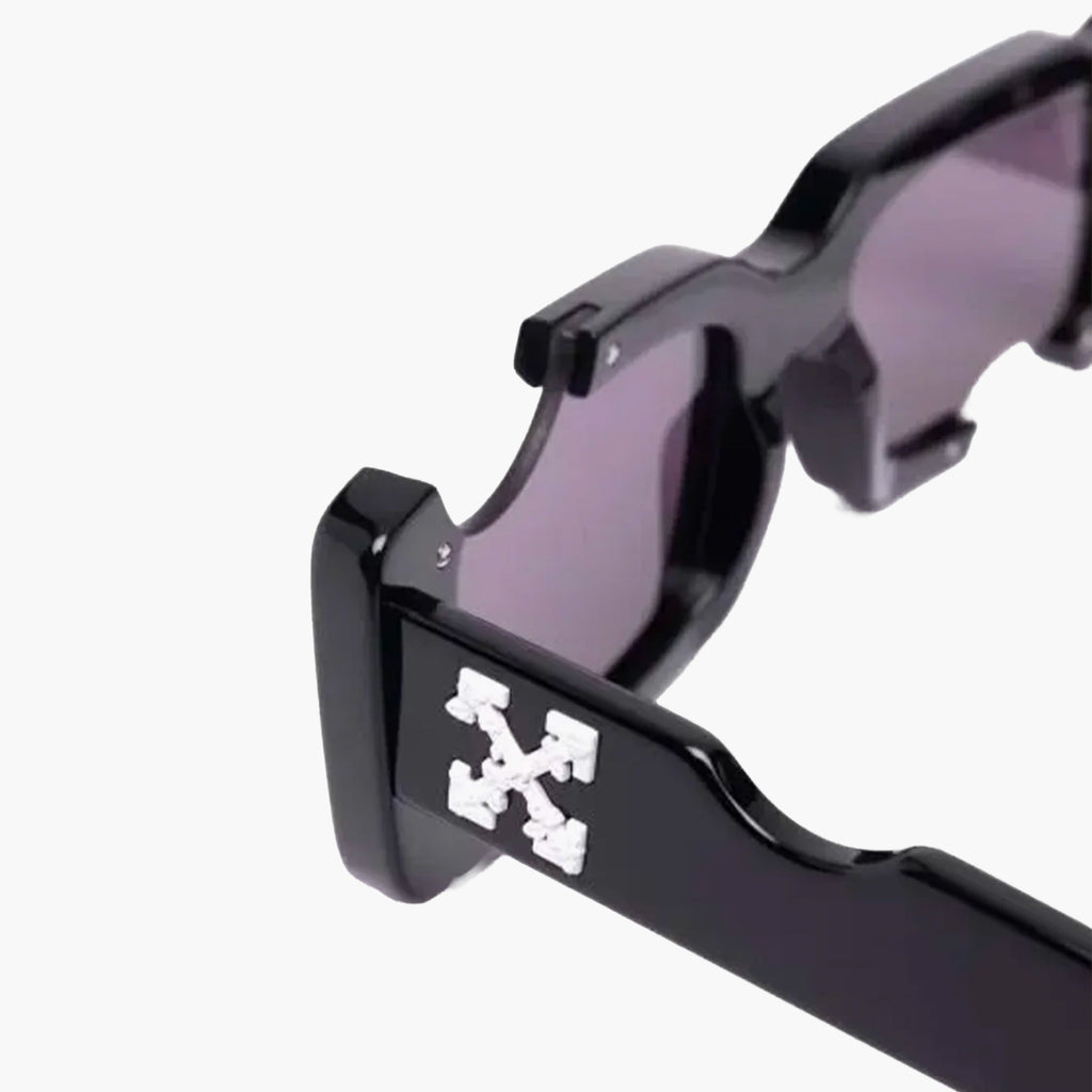 Off-White Cady Sunglasses Black Dark Grey
