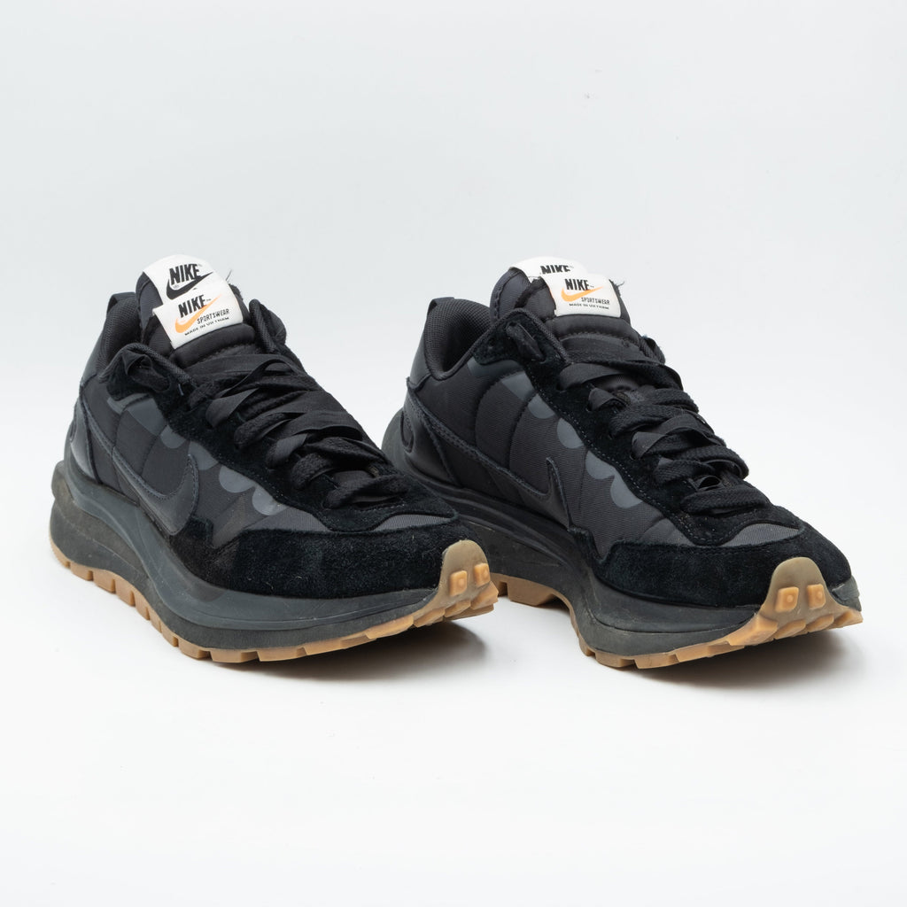 Nike Vaporwaffle sacai Black Gum