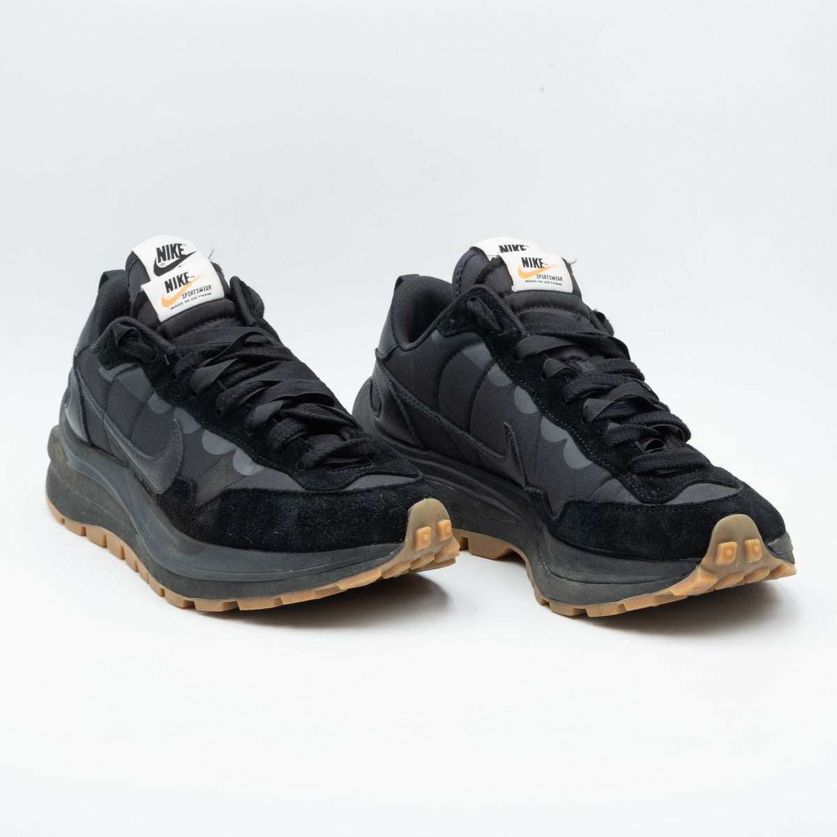 Nike Vaporwaffle sacai Black Gum
