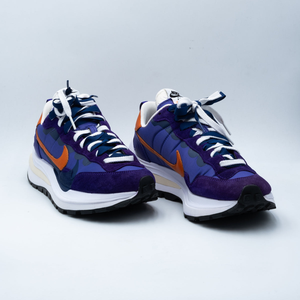 Nike Vaporwaffle sacai Dark Iris