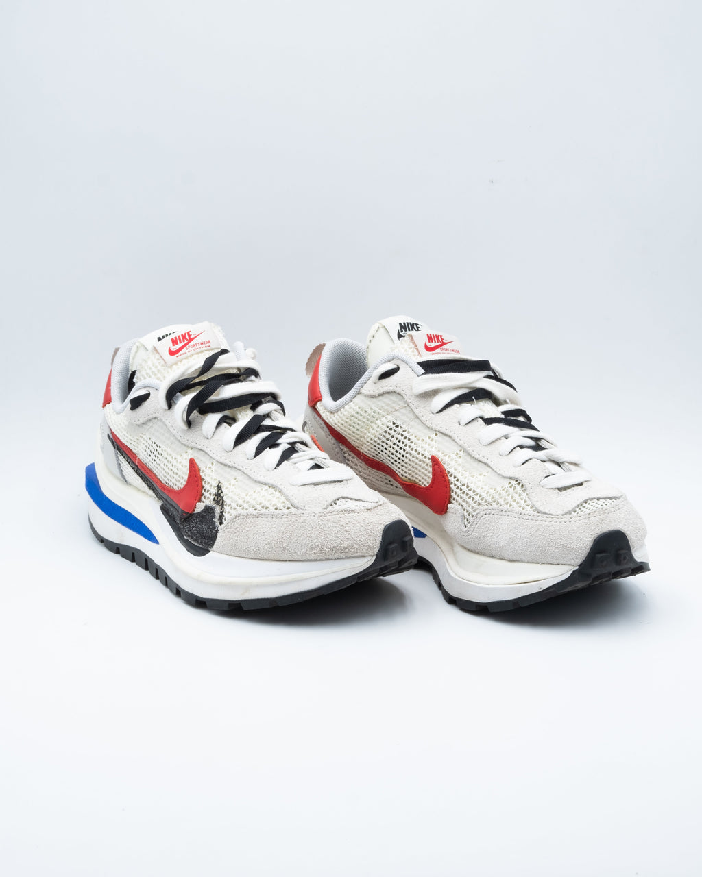 Nike Vaporwaffle sacai Sport Fuchsia Game Royal