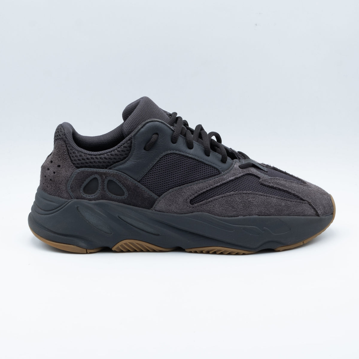 Adidas Yeezy Boost 700 Utility Black