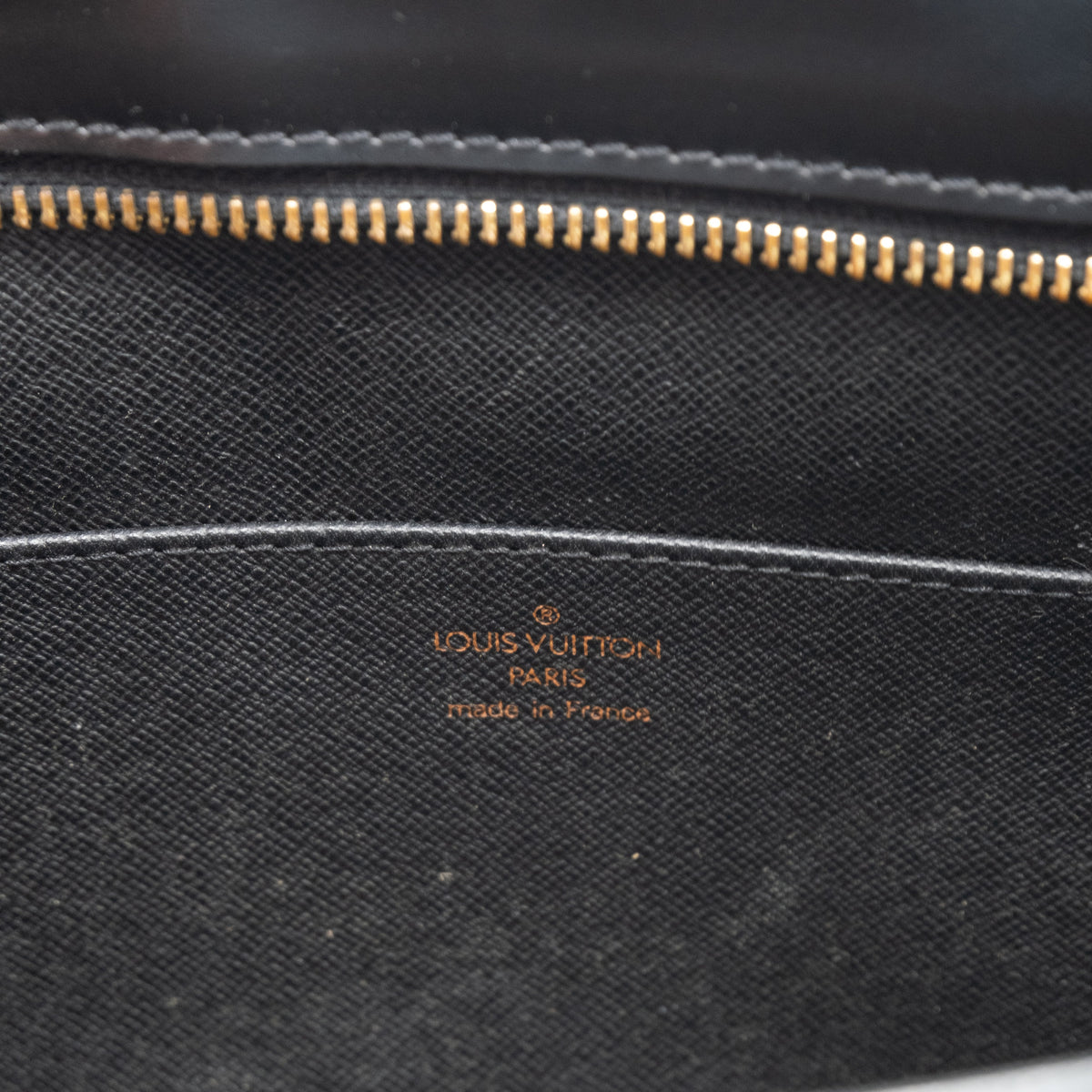 Louis Vuitton Pochette Cuir Epi Noir