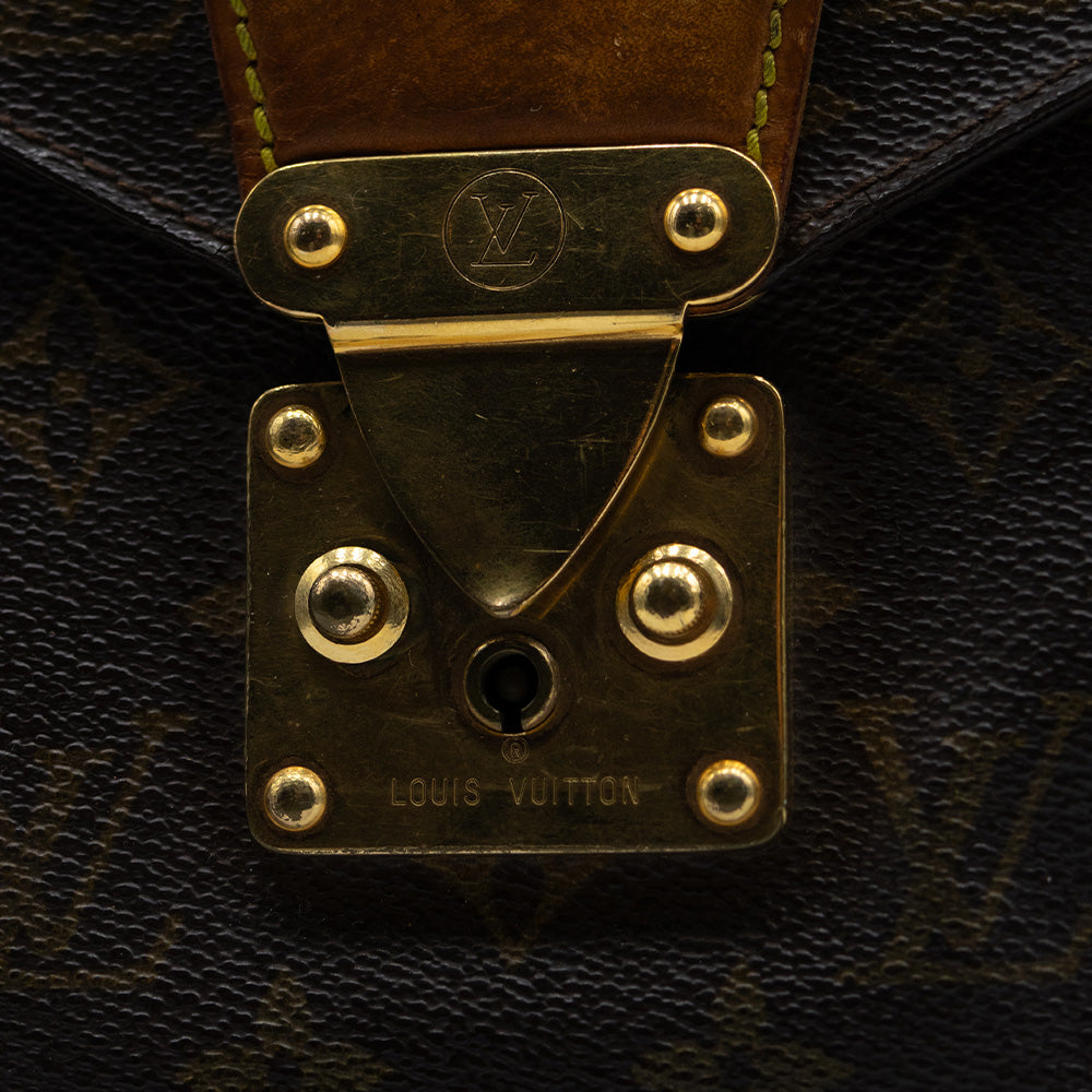 Louis Vuitton Pochette Serviette Ambassador Monogram Marron