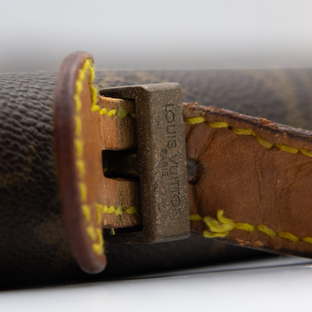 Louis Vuitton Pochette Serviette Ambassador Monogram Marron