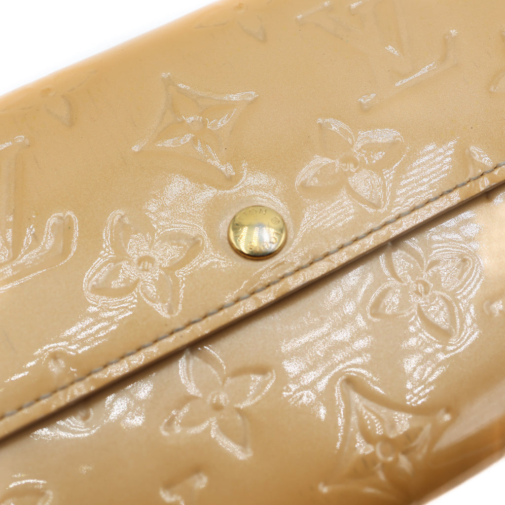 Louis Vuitton Portefeuille Sarah Vernis Beige