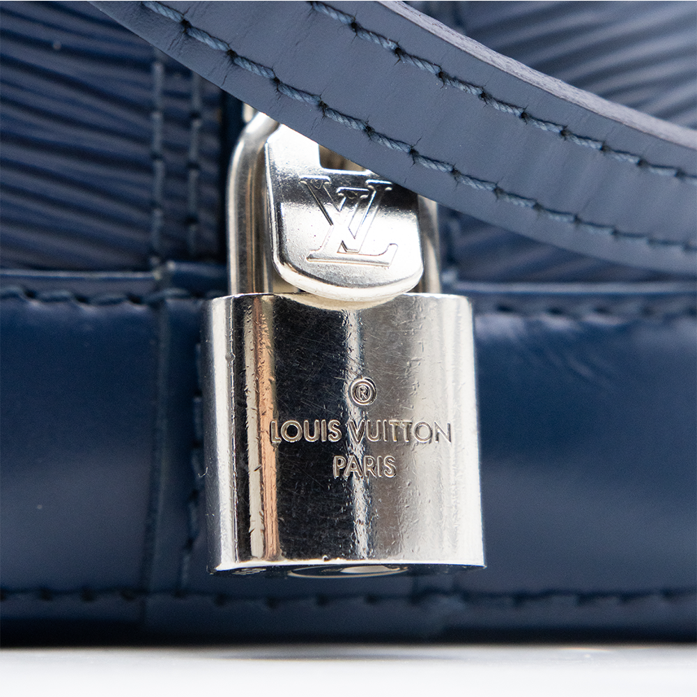 Louis Vuitton Sac à main Alma BB Epi Bleu Marine