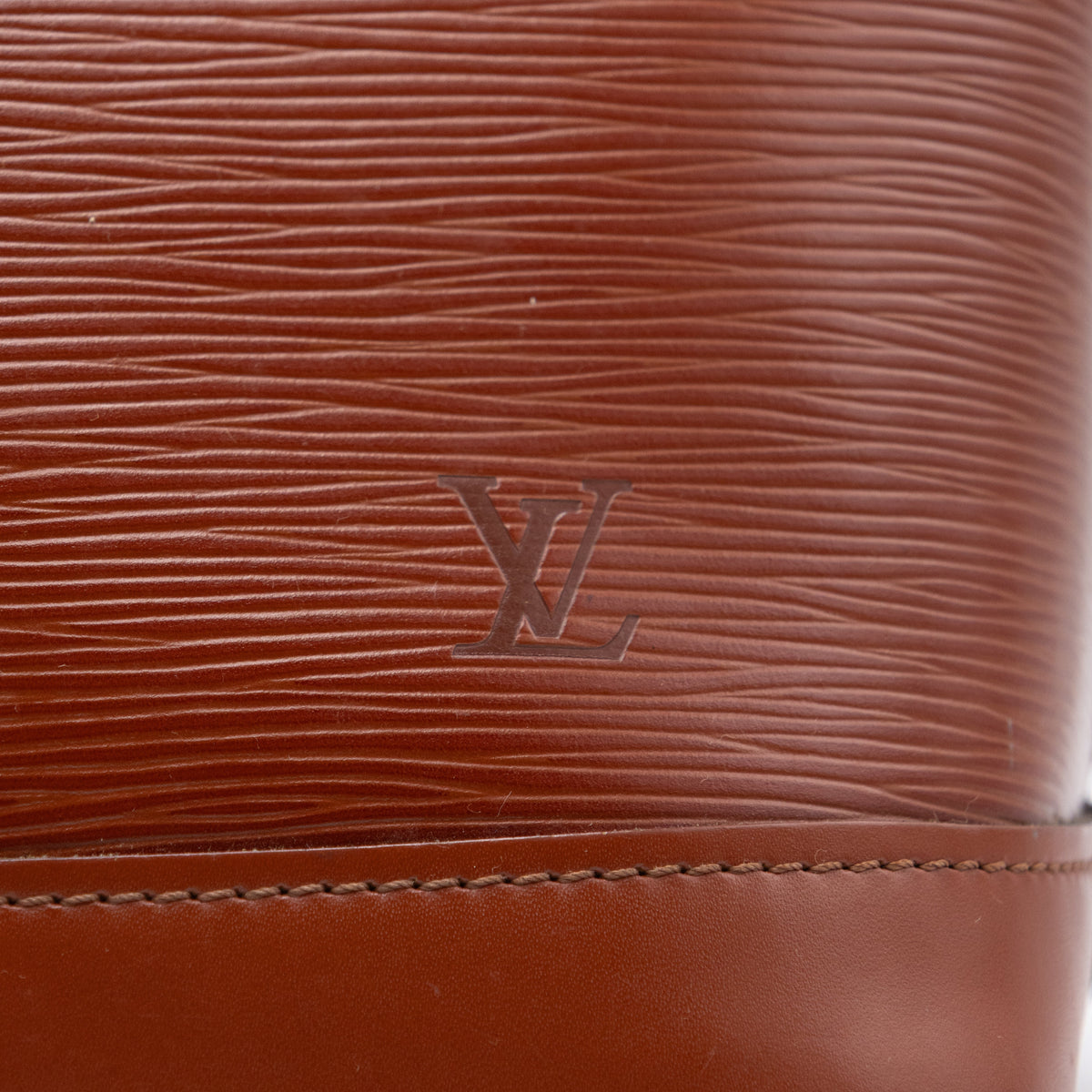 Louis Vuitton Sac à main  Alma PM Epi Marron