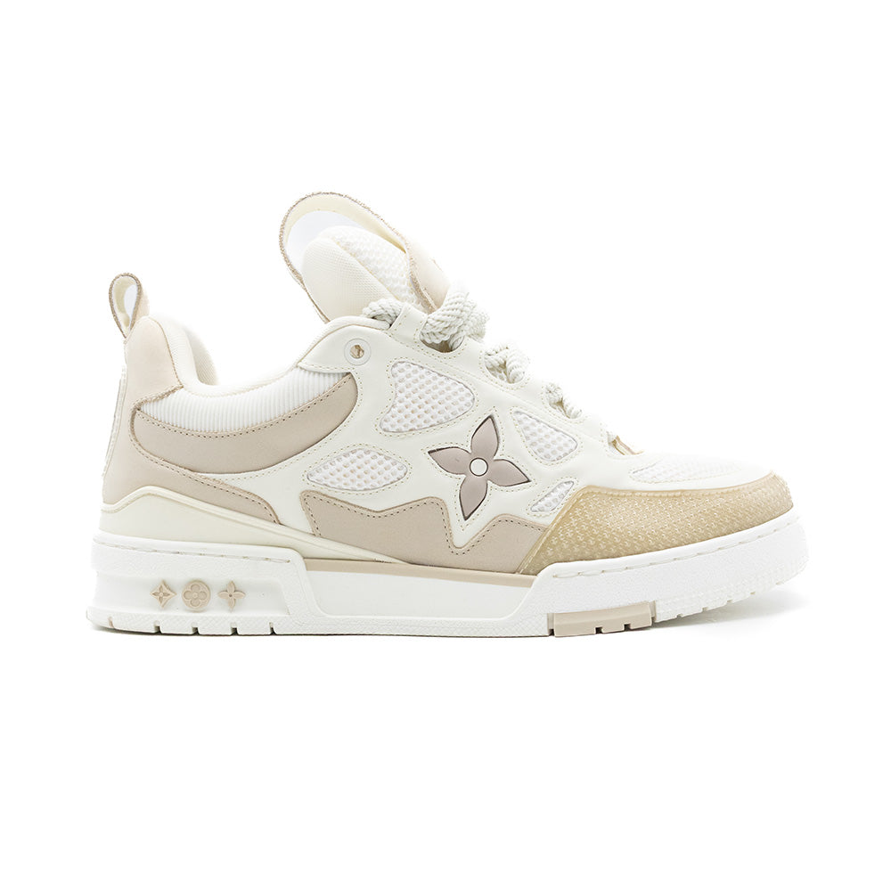Louis Vuitton Trainer White Signature
