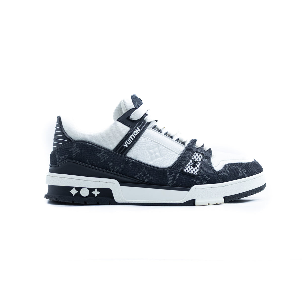 Louis Vuitton Trainer White Black White
