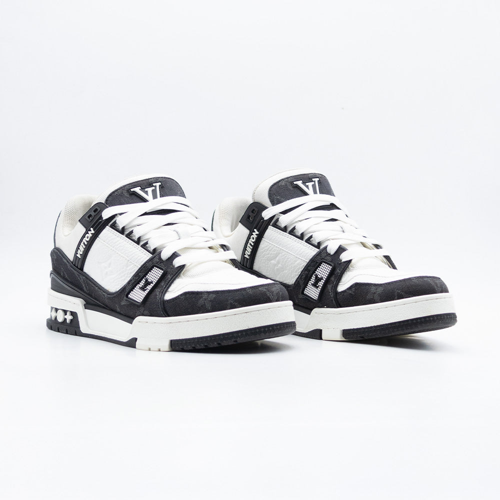 Louis Vuitton Trainer White Black White