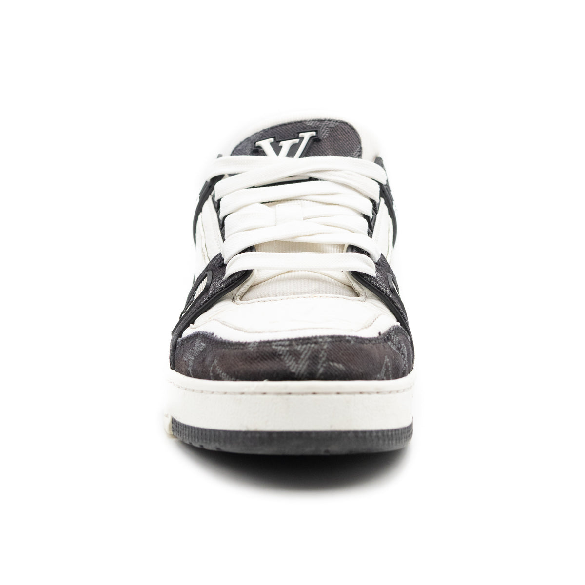 Louis Vuitton Trainer White Black White