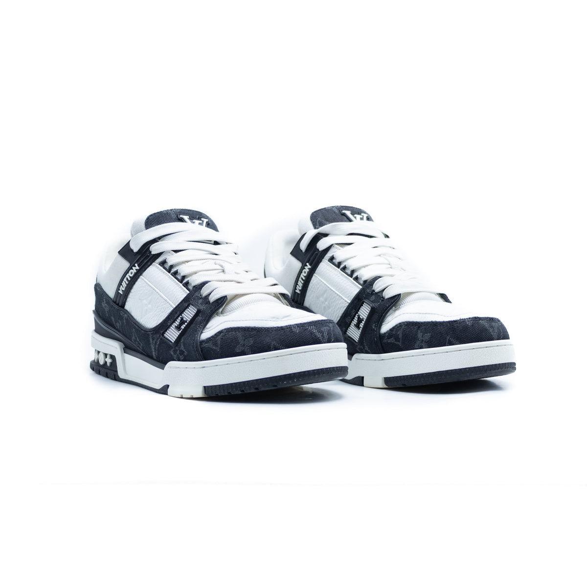 Louis Vuitton Trainer White Black White